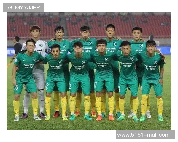 深圳足球队与杭州足球队的赛后分析与实力对比探讨