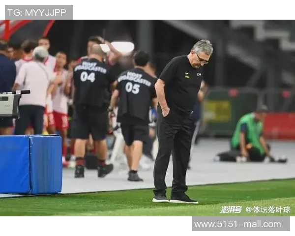 足球明星意外踏上神秘小岛探险之旅揭开隐藏的秘密与挑战 足球明星意外踏上神秘小岛探险之旅揭开隐藏的秘密与挑战